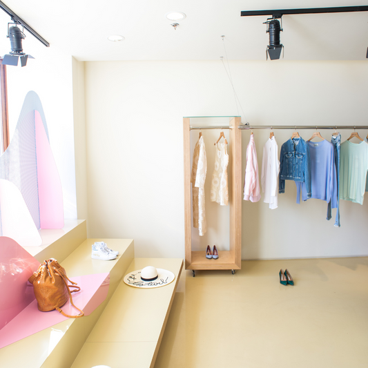 Petite Perfection: Mastering Accessories for Your Smaller Frame