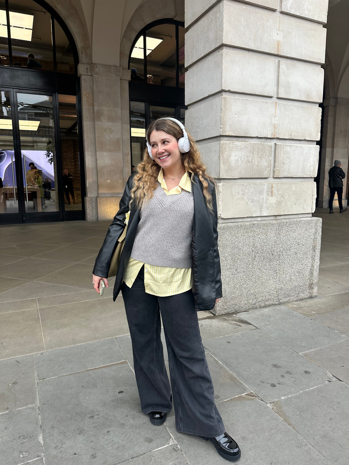 How to Style It… Extra Petite Prints (Street Style Edition)