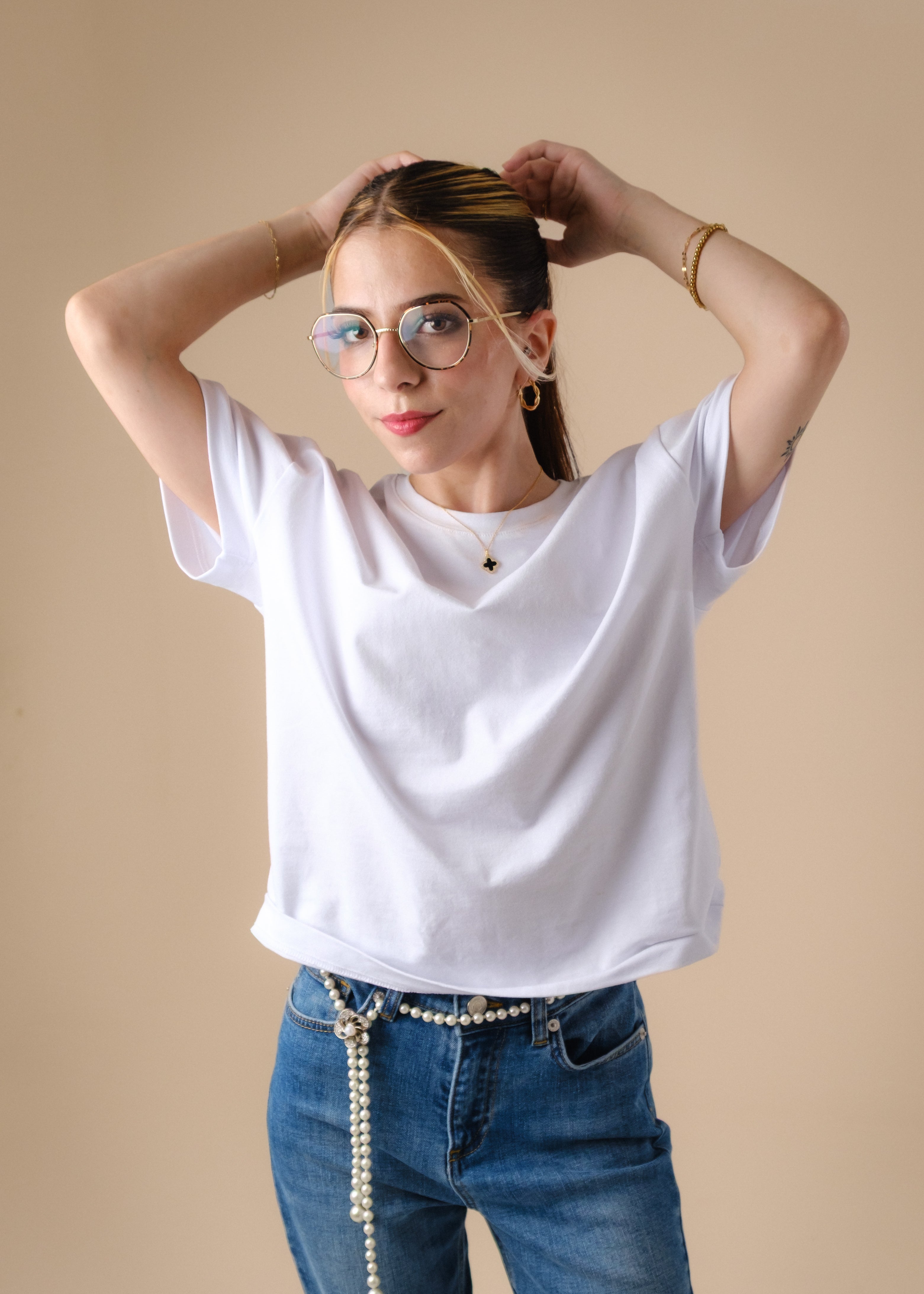 Boyfriend Fit White CLIO T-Shirt [Pre-Order]