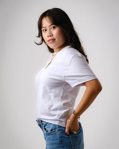 Boyfriend Fit White CLIO T-Shirt