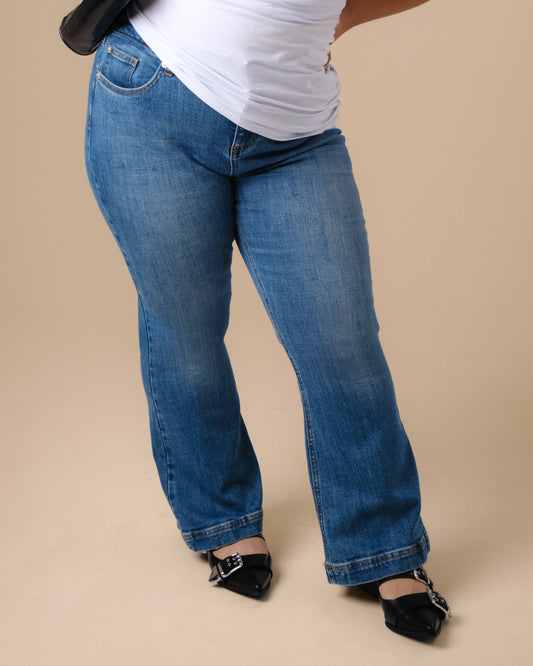 Petite Flare Leg Blue JUNO Jeans
