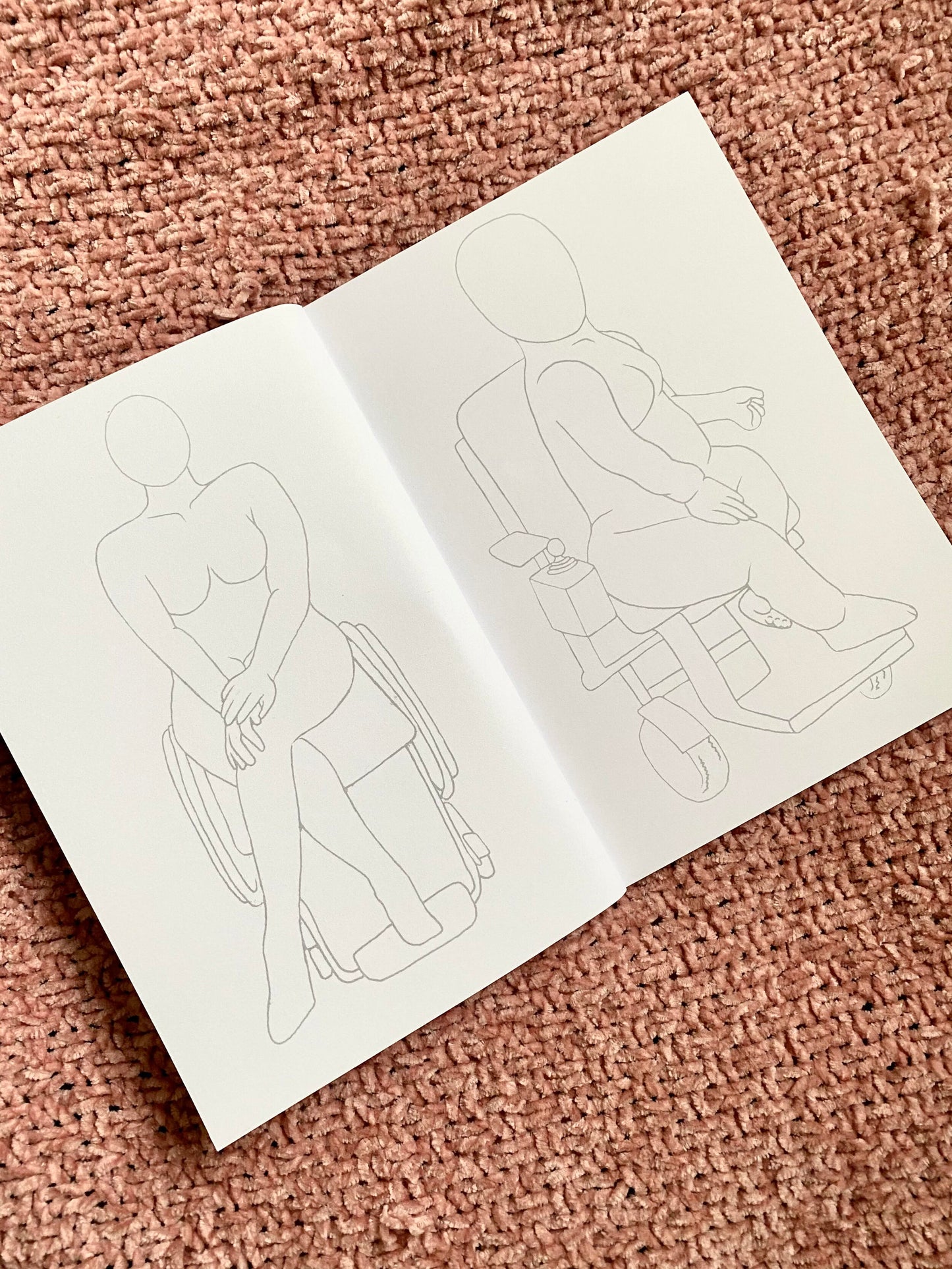 Fashion Template Book for Wheelchair-users